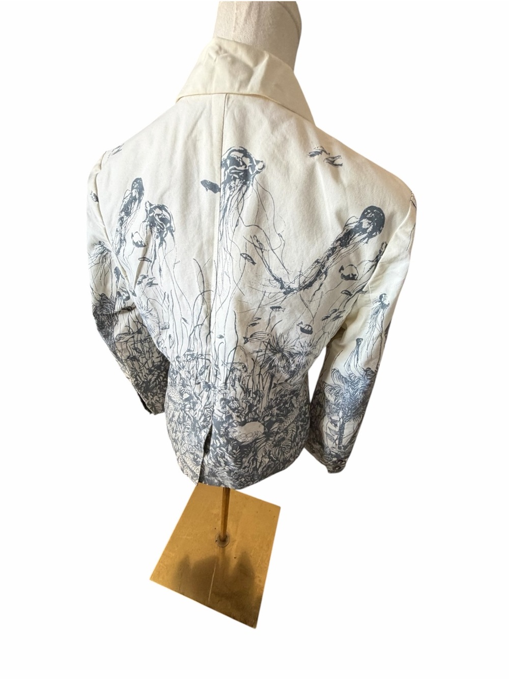 Daughters of the Liberation Sea Nettle Cream Jellyfish Print Blazer Jacket Sz 6 - Picture 5 of 14